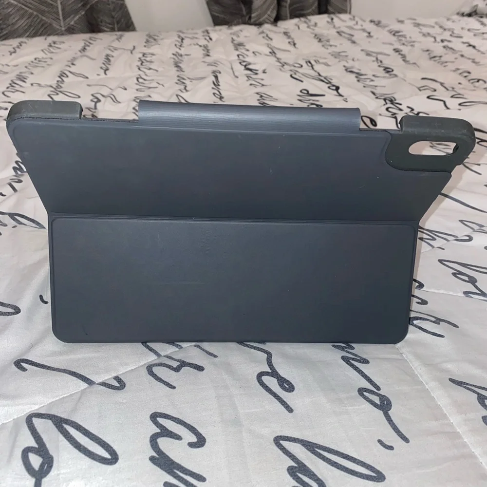 iPad Pro Smart Keyboard Folio (11-inch)